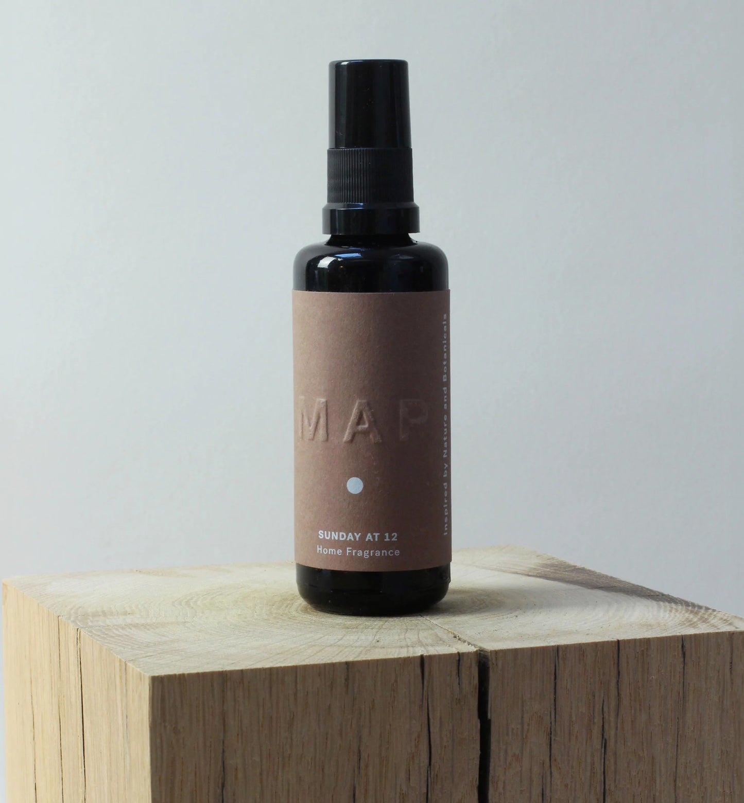 Sunday at 12 Sandalwood and Rose Home Fragrance