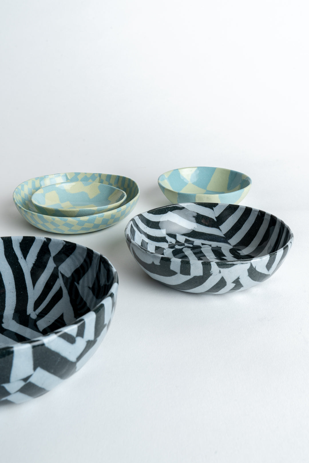 Ceramic Stripe Medium Bowl Blue