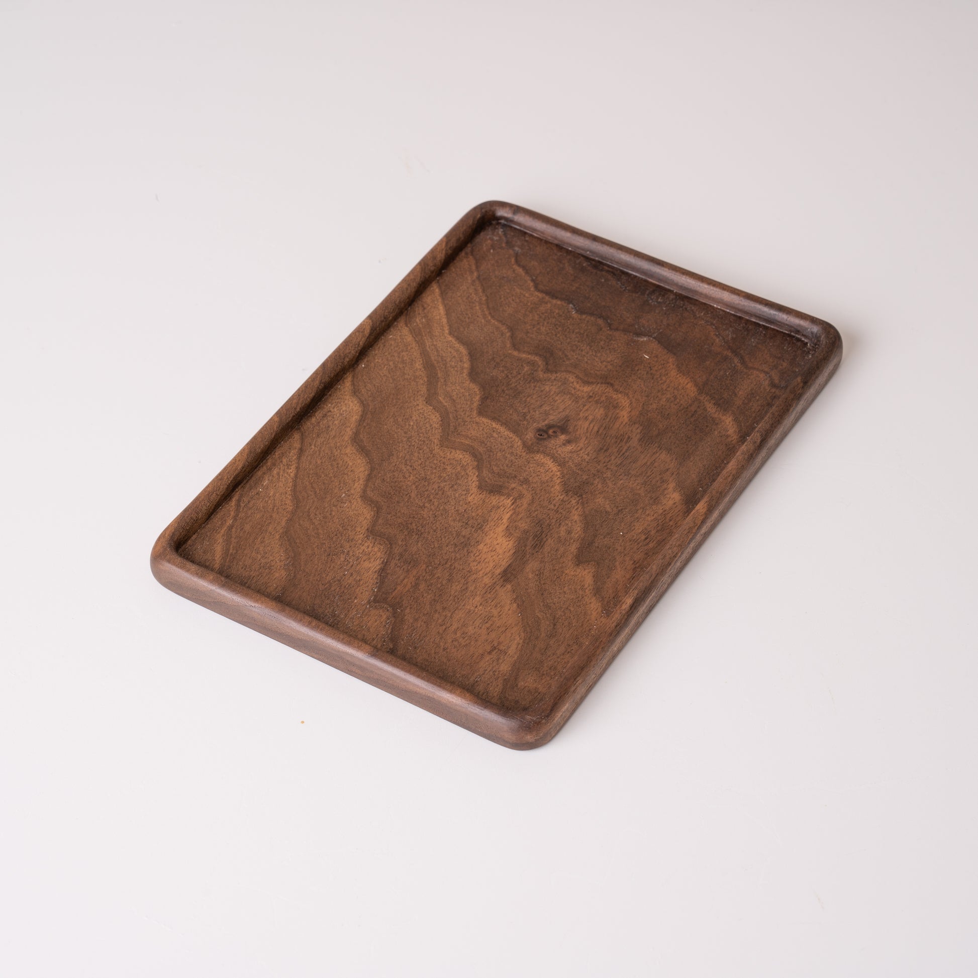 Yrhes Hand Carved Walnut Wood Tray