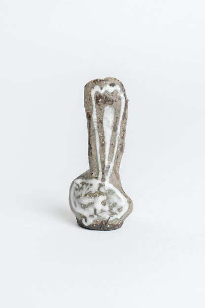 Ceramic 'Radish' Garden Cane Topper White