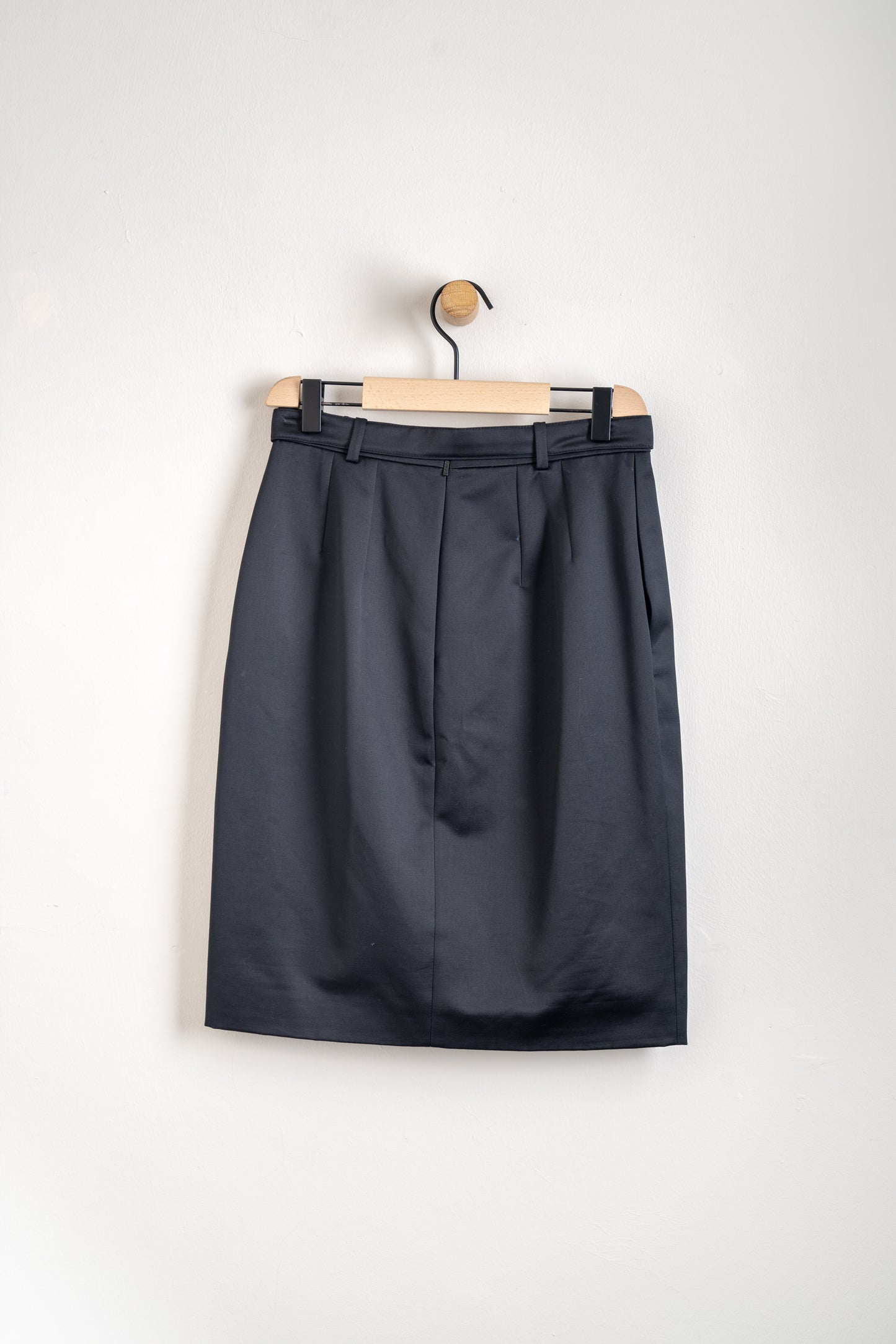 Gucci Satin Pencil Skirt (with tags)