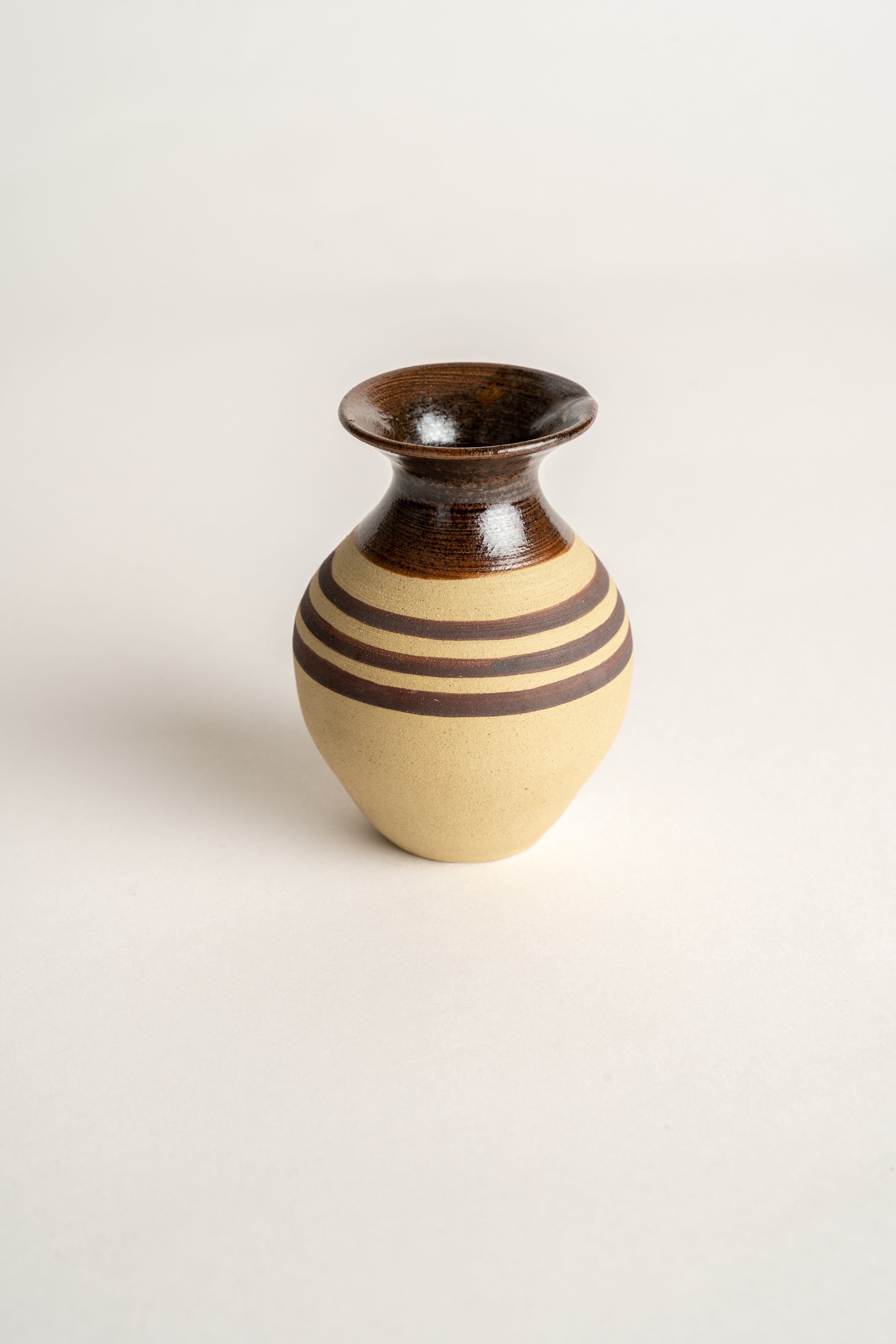 Bottega Laurentia for Studio Lampo, Memphis Style Ceramic Vase, 1980s 