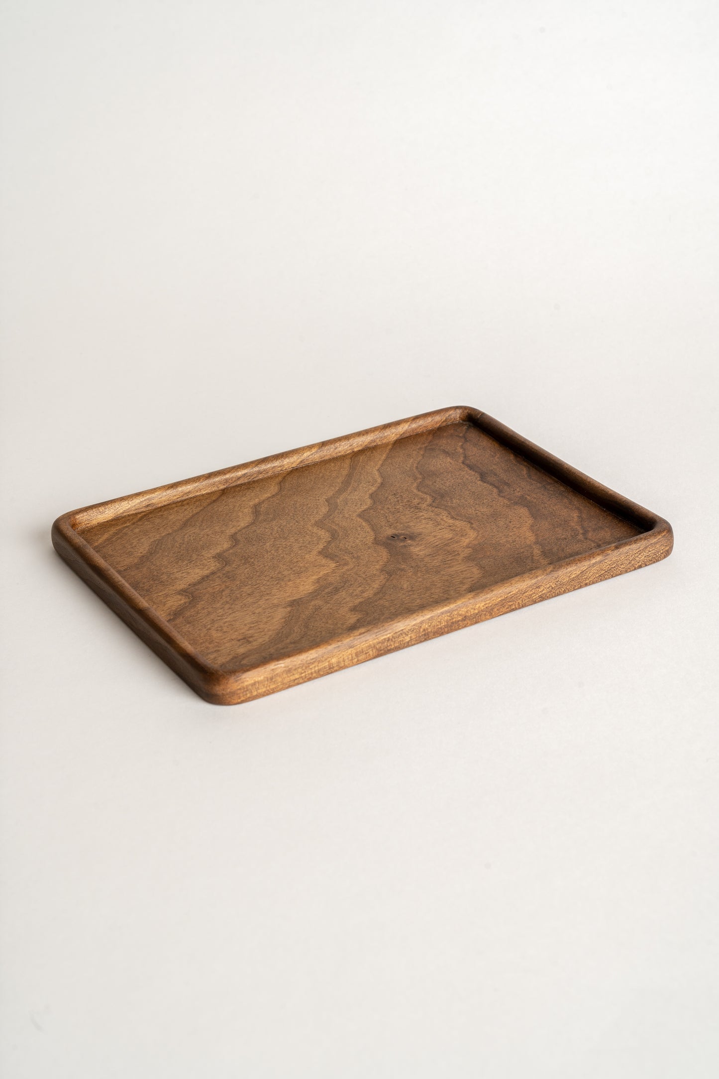 Yrhes Hand Carved Walnut Wood Serving Plate Small