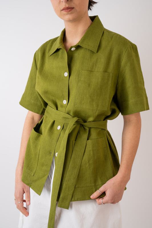 Xi Atelier Linen Cleo Shirt in green with front patch pockets handmade in Glasgow