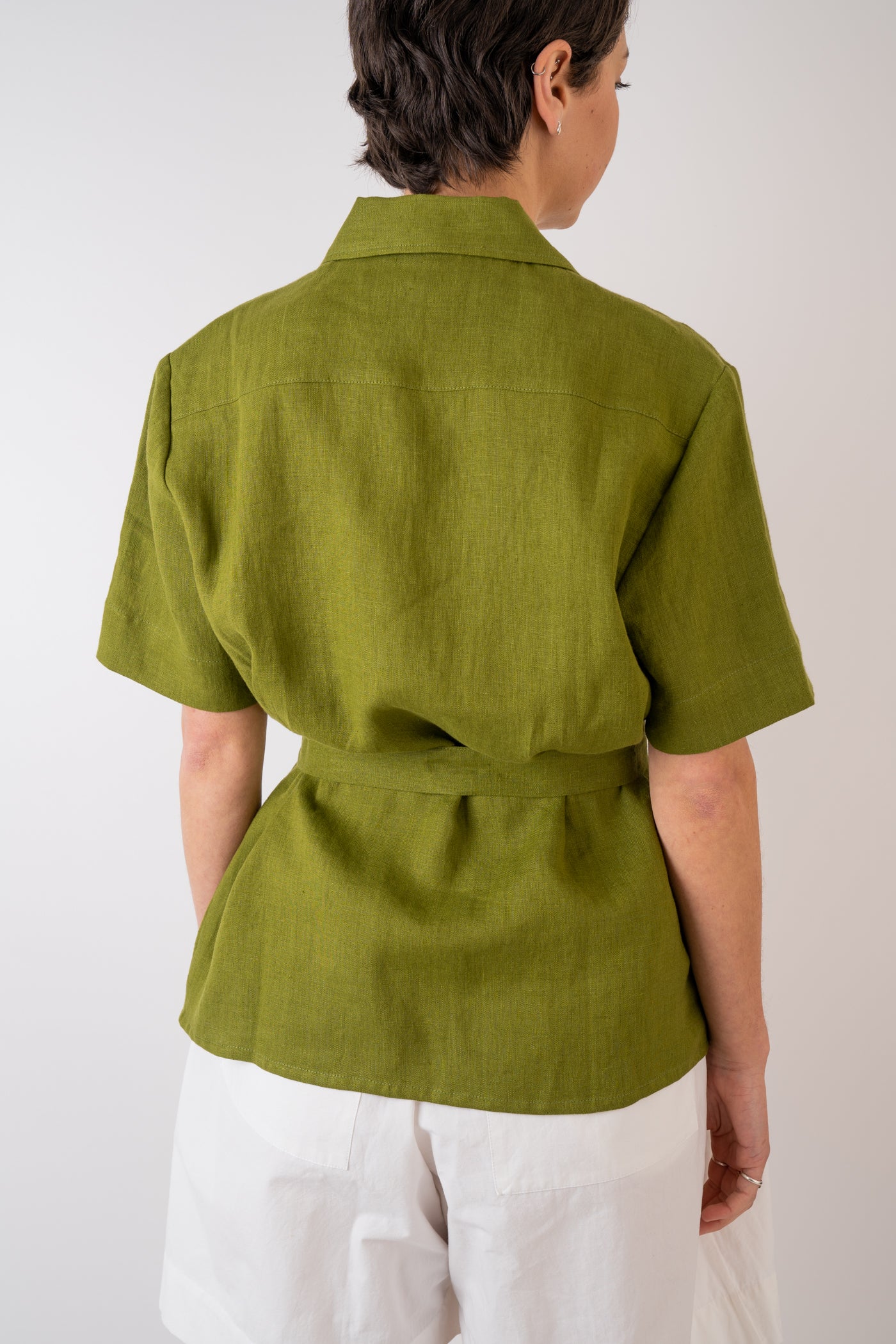 Xi Atelier Linen Cleo Shirt in green with tie at the waist