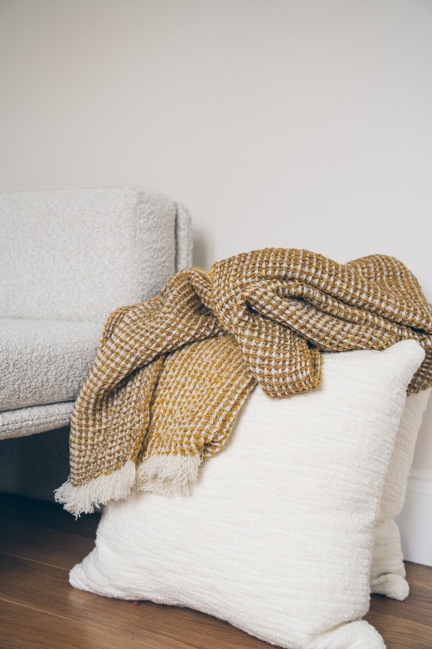 Grainne Honeycomb Blanket